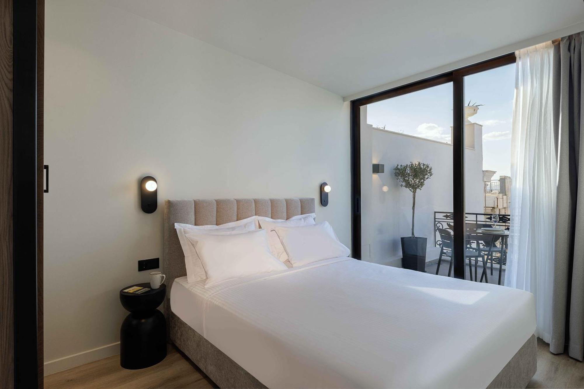 Master Plaka Apartment Атина Екстериор снимка