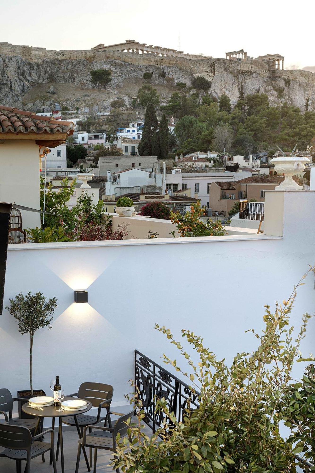 Master Plaka Apartment Атина Екстериор снимка