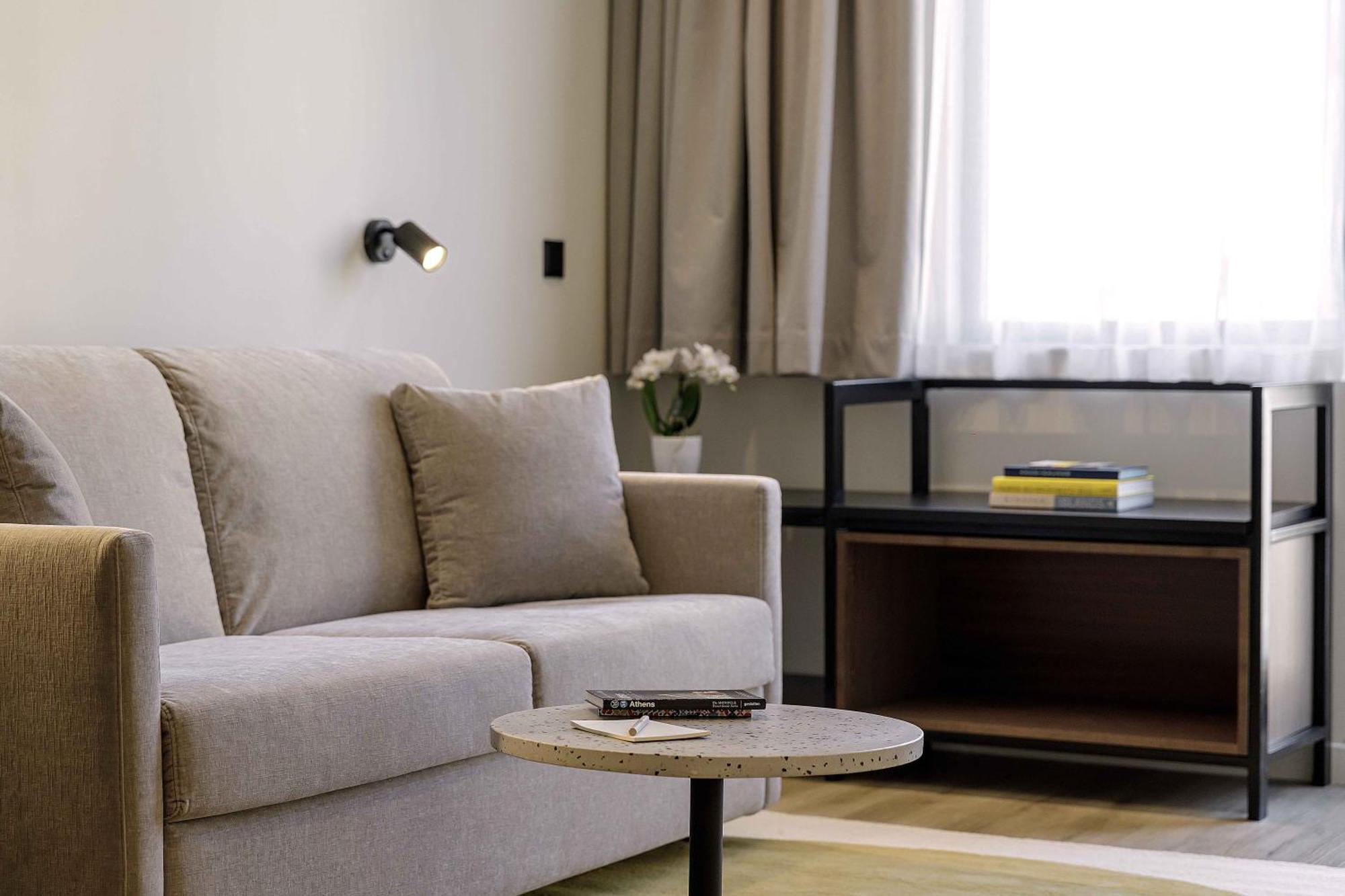 Master Plaka Apartment Атина Екстериор снимка